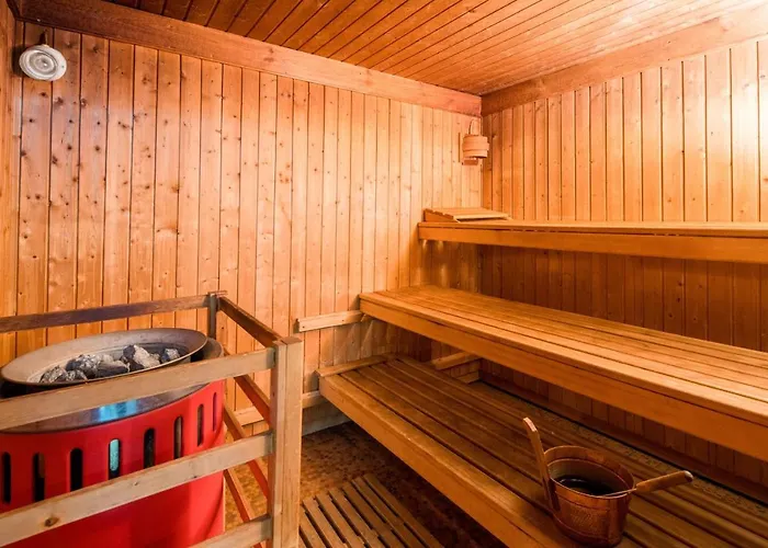 Western St. Michael 酒店